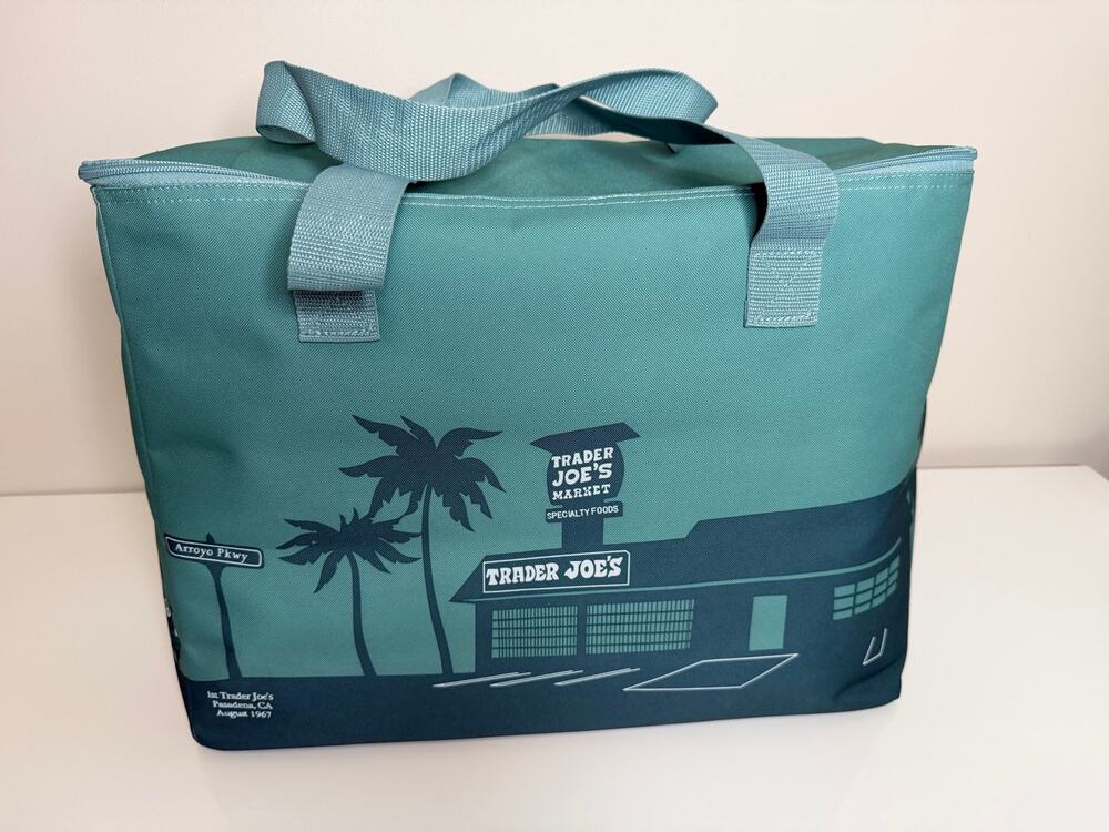 Trader Joe's Large Reusable Insulated 8 Gallon Cooler Bag - Dusty Blue (NEW)